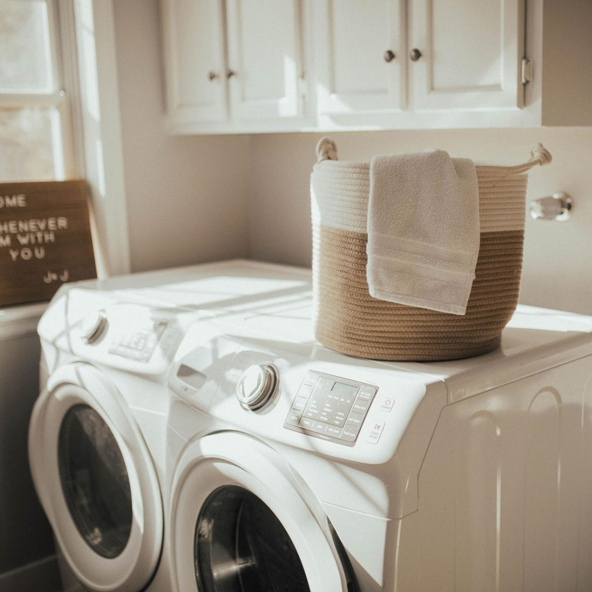 Two-Tone Rope Storage Basket