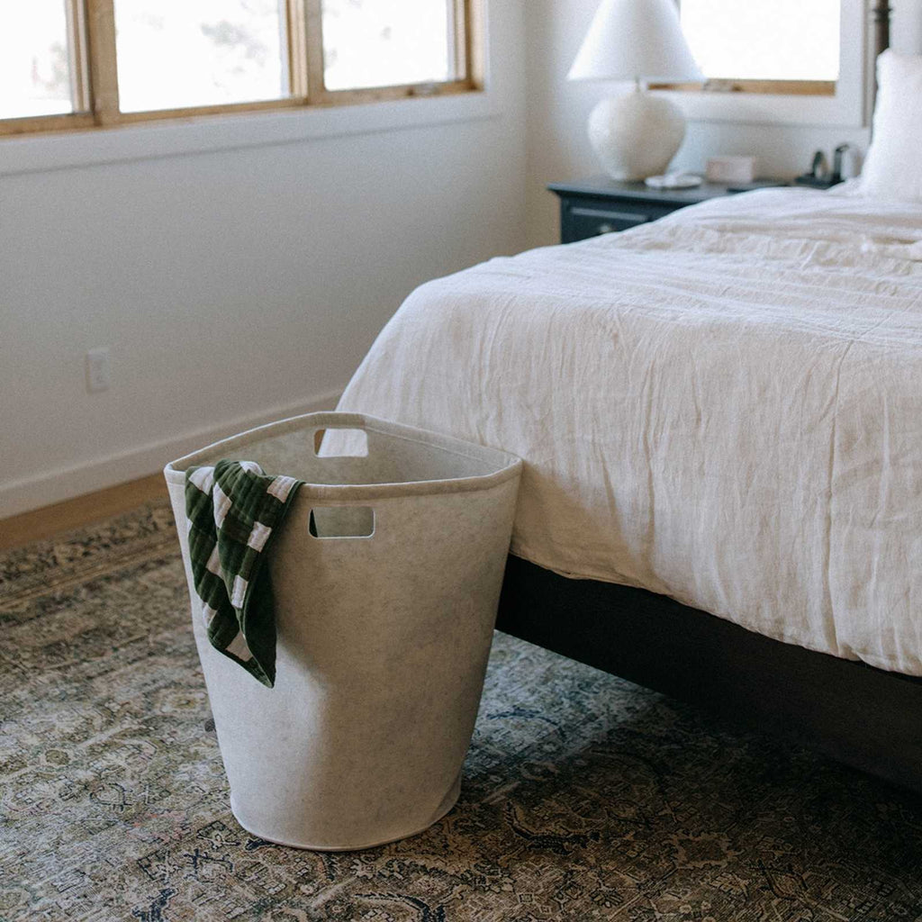 Collapsible Felt Laundry Hamper